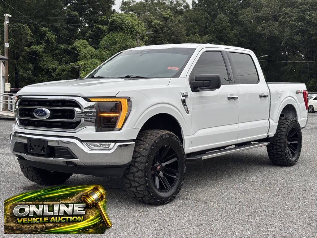 2022 Ford F-150 XLT SuperCrew