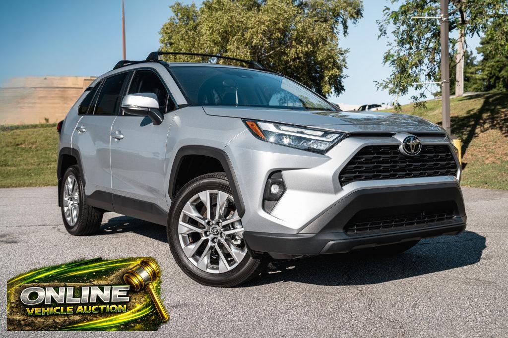 2025 Toyota RAV4 XLE Premium AWD