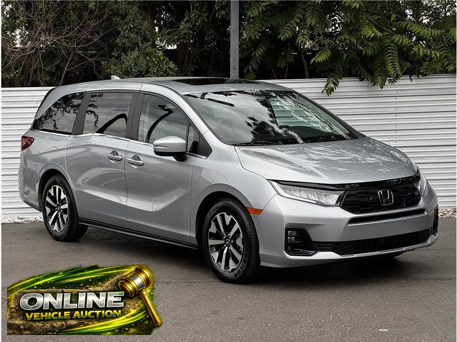 2025 Honda Odyssey EX-L 8 Passengers Minivan